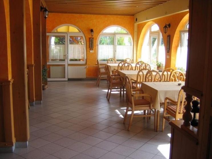 Sziget Hotel&Restaurant 陶尔金 外观 照片
